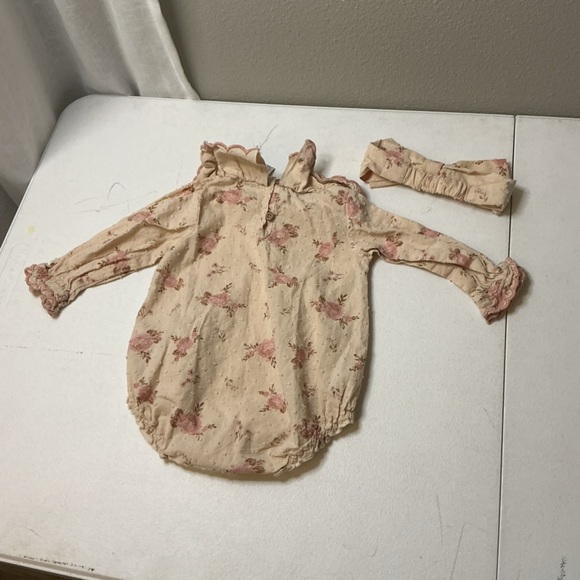 Chickpea Organic 6-9M Floral Romper Set Cotton Ruffle Collar Boho - Picture 3 of 4